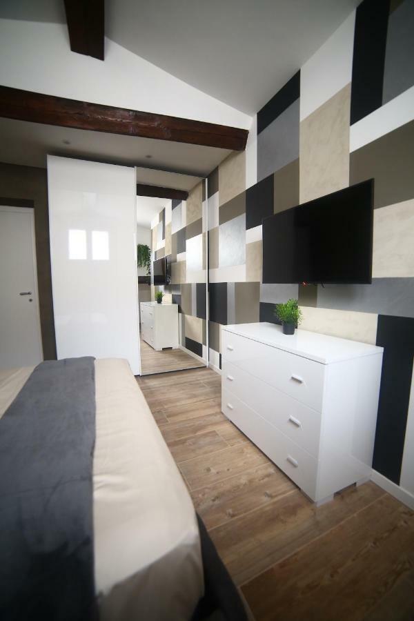 Garibaldi Fifty Attic Near Duomo Apartment Milano Exterior foto