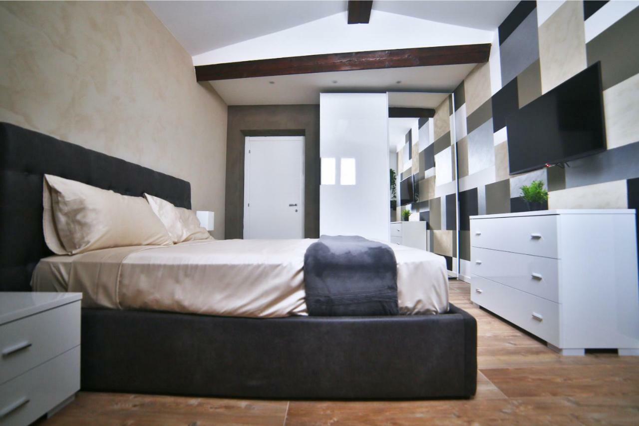 Garibaldi Fifty Attic Near Duomo Apartment Milano Exterior foto